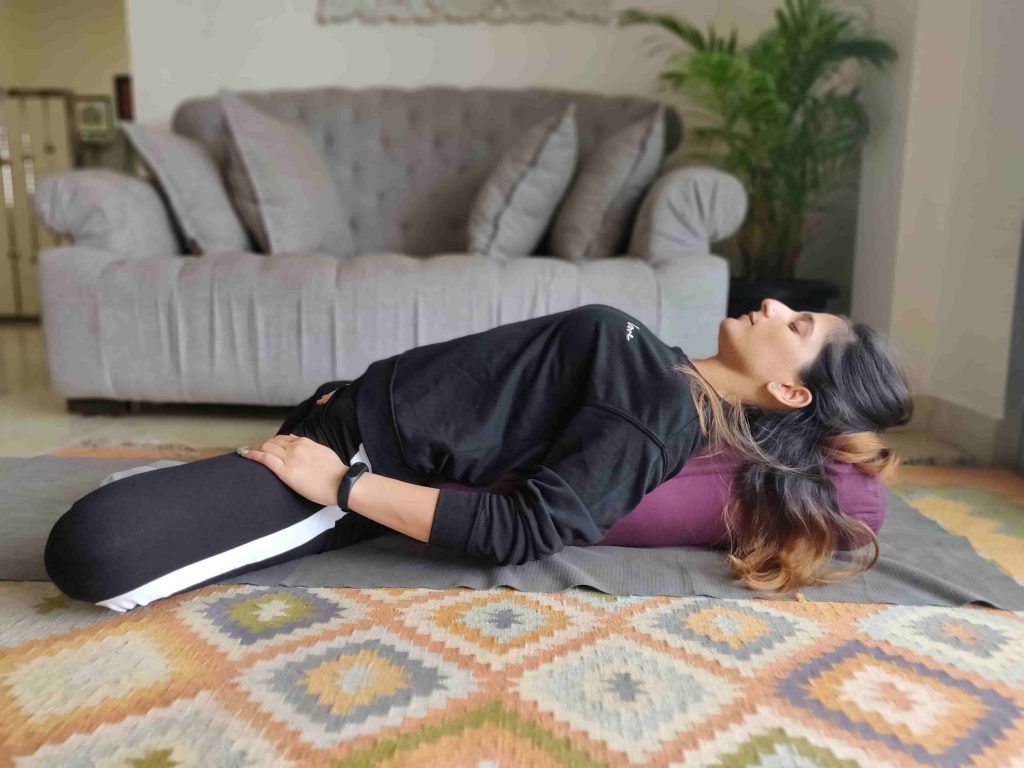 How to improve your postures using bolsters